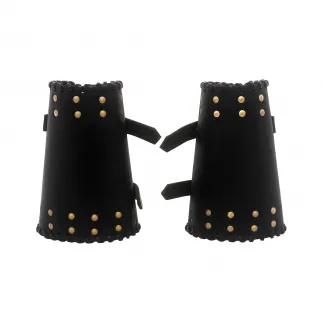 Brassards en cuir cloutées