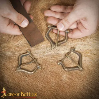 Boucle de ceinture en laiton antique de la fin du Moyen Âge 3Pcs
