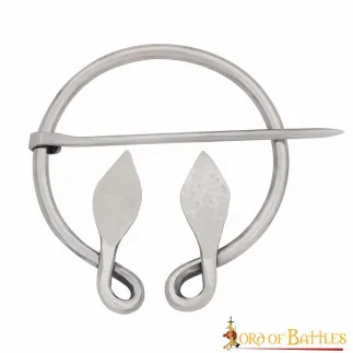 Broche feuille celtique en acier inoxydable