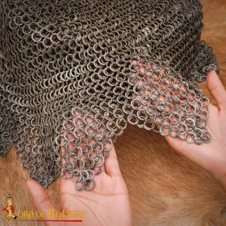 colletin de maille rivetés 9mm