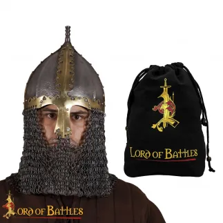 Casque Viking Varangyan Rus Slav Gnezdovo du 10e siècle