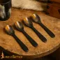 Cuillère médiévale en corne – Ustensile de table artisanal avec finition polie Cuillère médiévale en corne – Ustensile de table artisanal avec finition polie