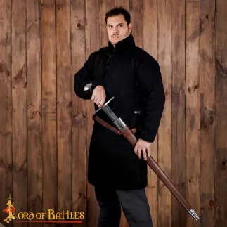 Épée fonctionnelle médiévale de type XI de typologie Oakeshott avec fourreau en cuir