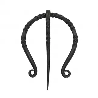 Fibule/broche de cape robuste forgée à la main