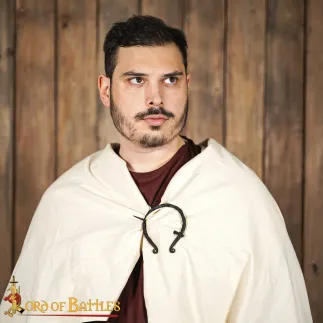 Fibule/broche de cape robuste forgée à la main