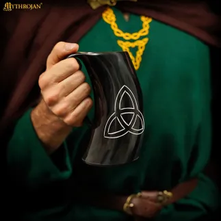 Chope à hydromel nordique artisanale en corne de bœuf celtique avec étui en cuir