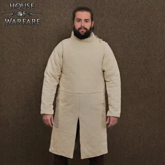 Gambison médiéval matelassé à deux couches et col haut – (produit arrêté)