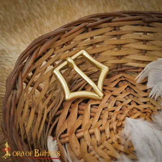 Boucle couronne pentagonale en laiton massif