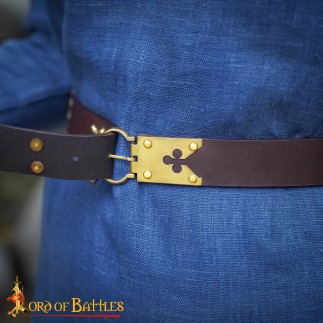 Ceinture ornés en laiton