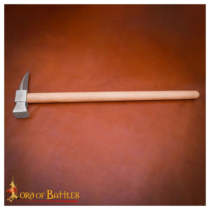 Marteau de guerre médiéval – Tête en acier à haute teneur en carbone forgée à la main avec manche en bois Marteau de guerre médiéval – Tête en acier à haute teneur en carbone forgée à la main avec manche en bois