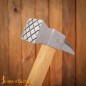 Marteau de guerre médiéval – Tête en acier à haute teneur en carbone forgée à la main avec manche en bois Marteau de guerre médiéval – Tête en acier à haute teneur en carbone forgée à la main avec manche en bois