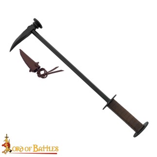Marteau de guerre à bec de corbeau forgé à la main, fin du Moyen Âge