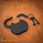 Cadenas de pirate en fer forgé à la main avec clés jumelées fonctionnelles Cadenas de pirate en fer forgé à la main avec clés jumelées fonctionnelles