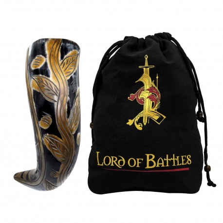 Corne à boire viking médiévale ornée de gravures, fabriquée artisanalement en véritable corne de bœuf. Corne à boire viking médiévale ornée de gravures, fabriquée artisanalement en véritable corne de bœuf.